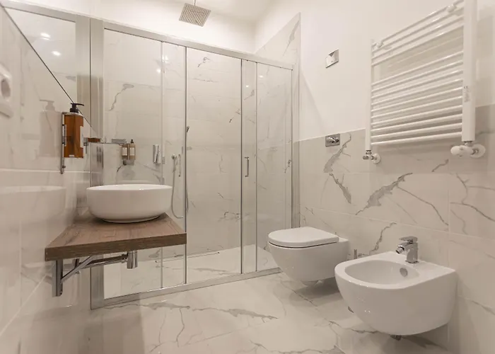 Flat 285 La 4* רומא